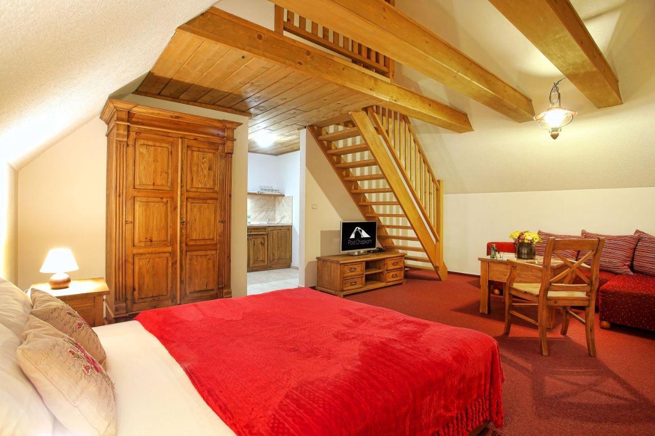 Apartmány Pod Chopkom Pavčina Lehota Exterior foto